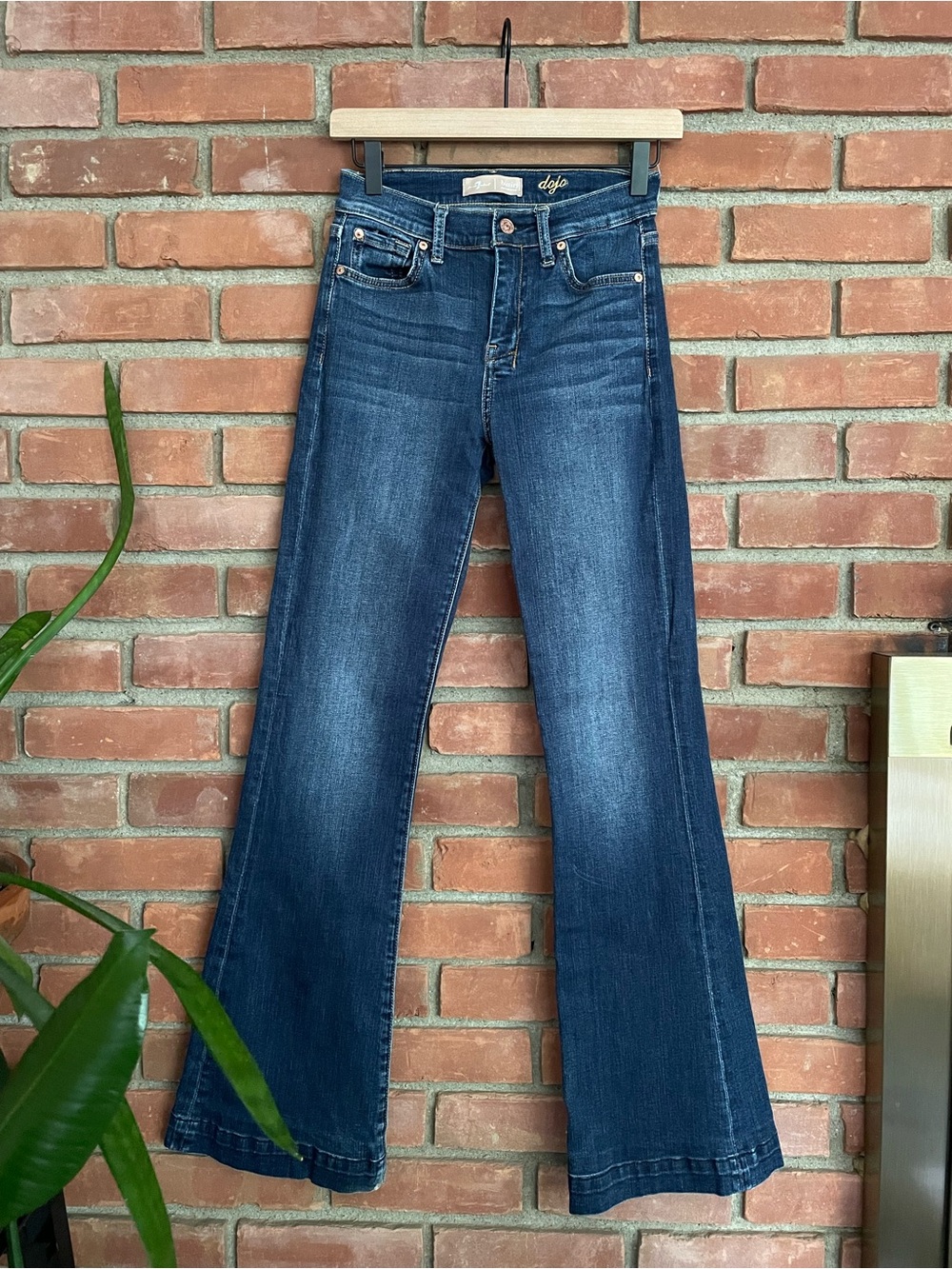 7 For All Mankind Dojo Blair Authentic Flare Jeans Size 25 Dark Wash Y2K